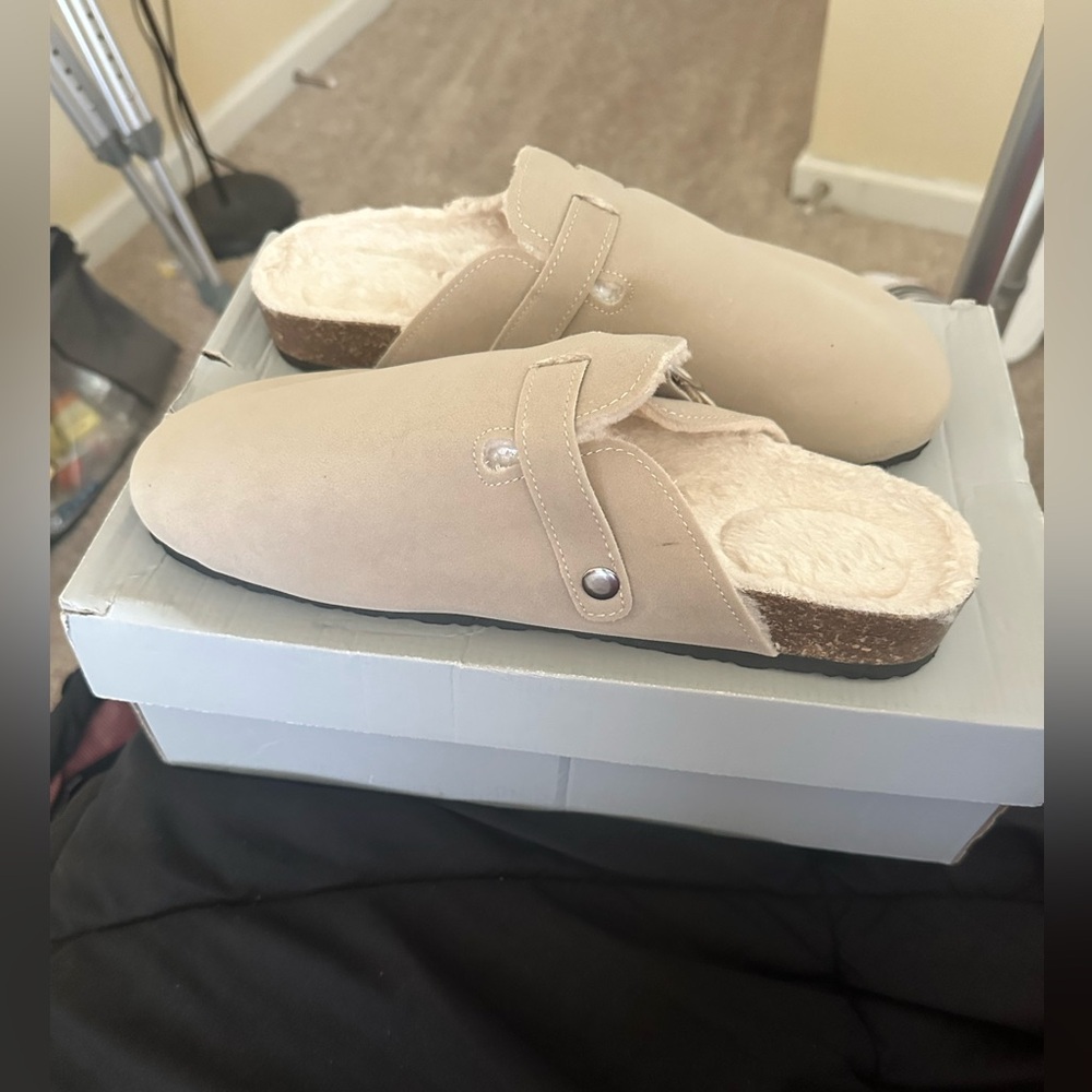 Clogg's Taupe Suede Sherpa Clogs